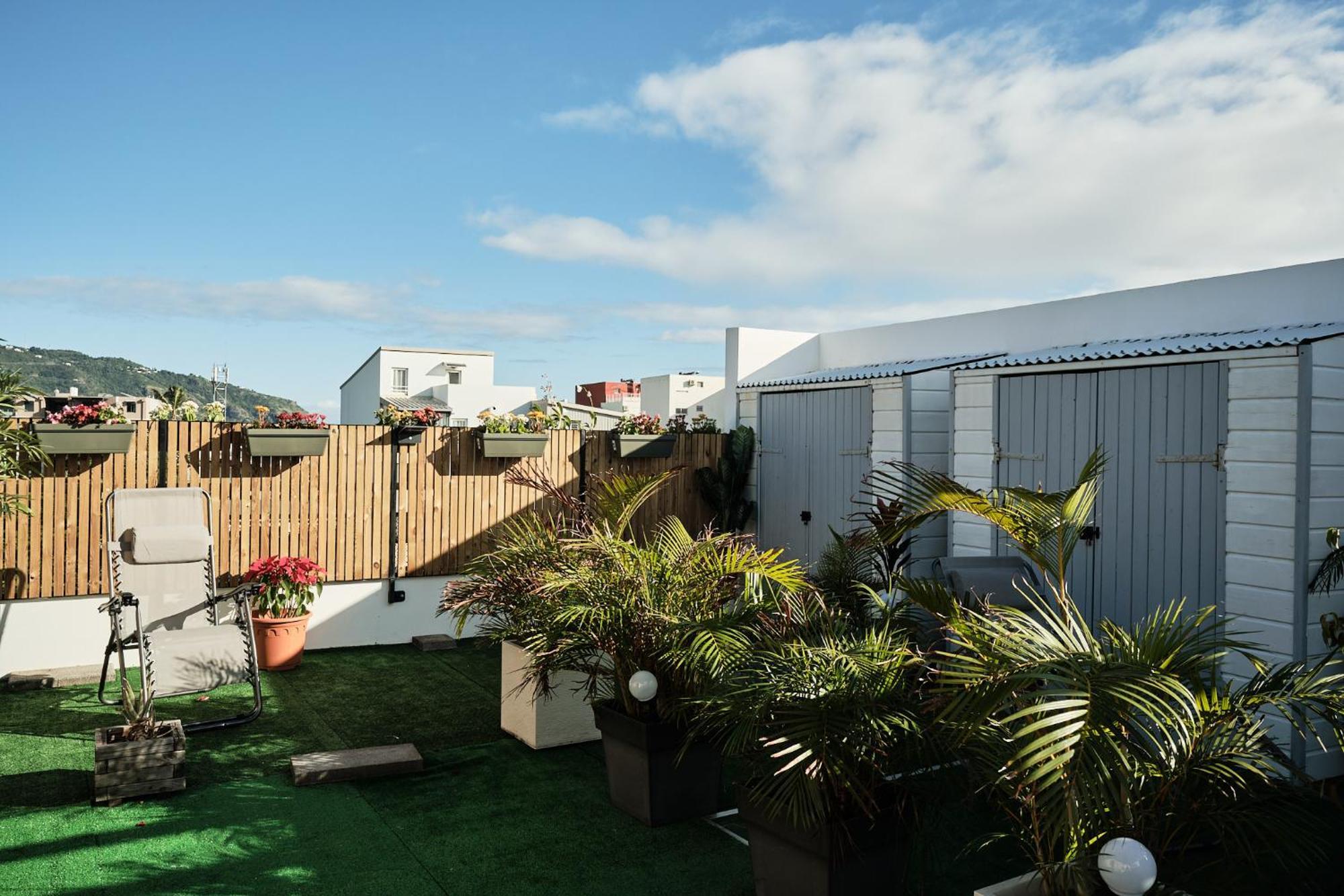 Appart'Eden : Vue Panoramique Sur Saint-Denis Apartment Sainte Clotilde Exterior photo